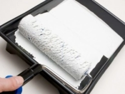 Покраска потолка водоэмульсионной краской. Как выбрать краску для потолка? Покраска потолка водоэмульсионной краской. Как выбрать краску для потолка?