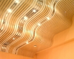 Монтаж реечного потолка Монтаж реечного потолка