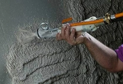 Свойства и особенности работы с гипсовой штукатуркой машинного нанесения Свойства и особенности работы с гипсовой штукатуркой машинного нанесения