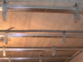 Монтаж подвесного потолка из гипсокартона. Установка гипсокартона на потолок