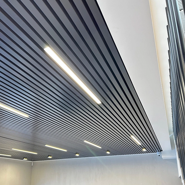 картинка Реечный подвесной потолок Alubest 35 мм (цена пог. м. рейки) 