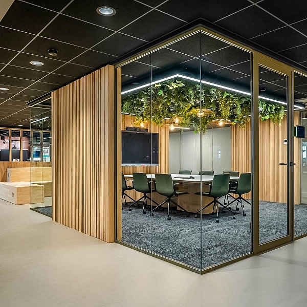 картинка Потолок подвесной Alubest кассетный оцинкованый черный board 600х600мм картинка Потолок подвесной Alubest кассетный оцинкованый черный board 600х600мм