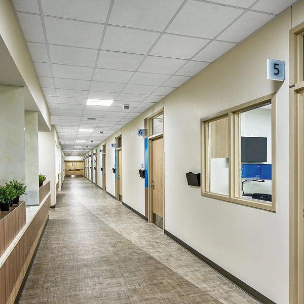 картинка Плита Armstrong Plain Hygena Board (BioGuard) KCS 600х600х15 мм картинка Плита Armstrong Plain Hygena Board (BioGuard) KCS 600х600х15 мм