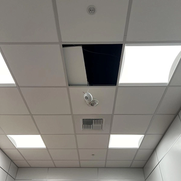 Фото Стеля підвісна Alubest касетна оцинкована біла board 600х600мм