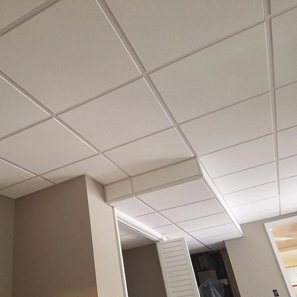 картинка Потолок подвесной Alubest кассетный оцинкованый белый tegular 600х600мм 