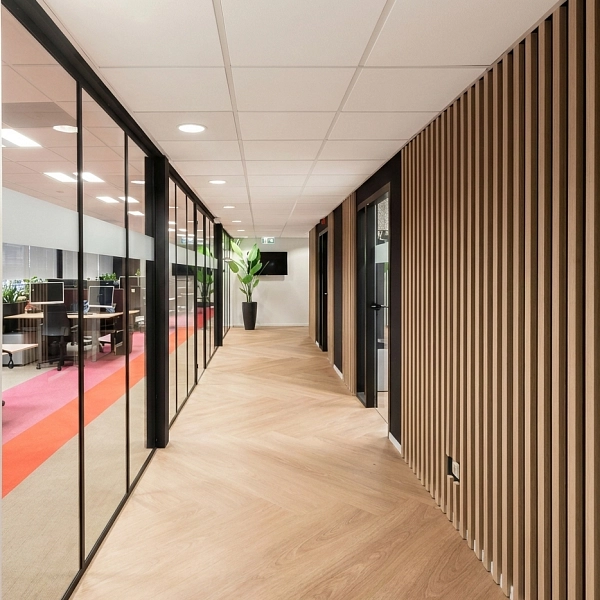 картинка Подвесной потолок AMF Sahara Tegular 24 KCS 600х600х15мм картинка Подвесной потолок AMF Sahara Tegular 24 KCS 600х600х15мм