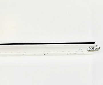 картинка Т-профиль Alubest Струна 15х41,5мм белый/черний в середине, 3,6м 